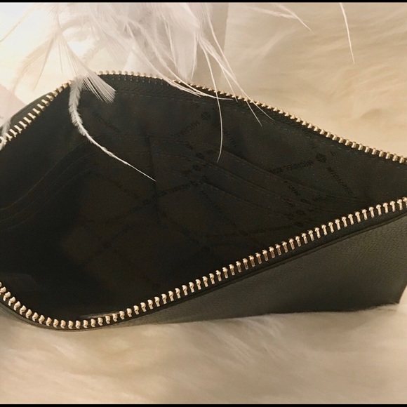 NEW MICHAEL KORS LEATHER CLUTCH WRISTLET CHOOSE - Picture 5 of 7